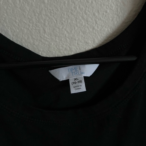 Time and Tru Women's Short Sleeve Tiered Knit Dress, Size XL - Picture 4 of 4